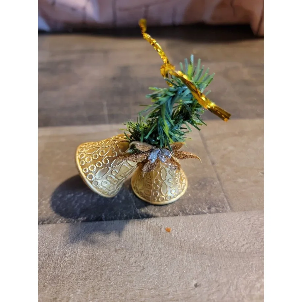 Vintage‎ Plastic Golden bell Mistletoe flower glitter ornament Xmas tree decor